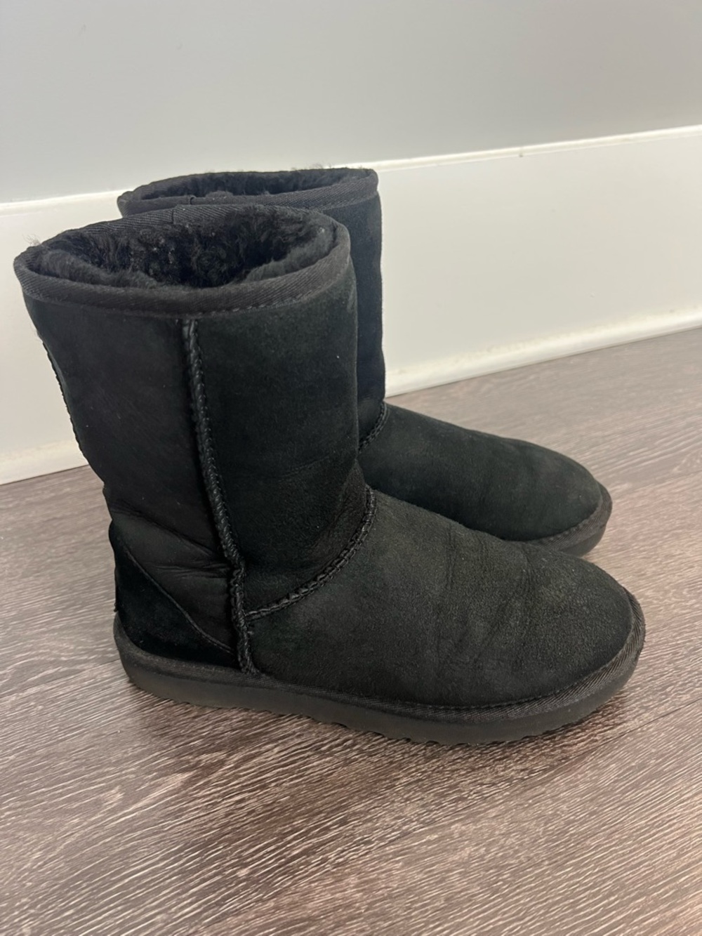 UGG Classic II Boots - Picture 2 of 8